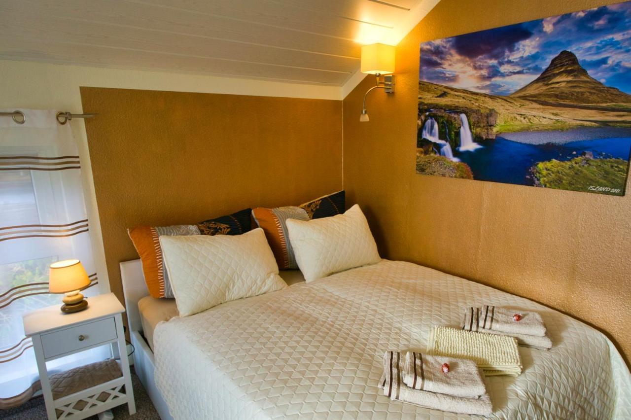 Mycozyplace - Zwei Gemuetliche Zimmer Fuer Vier Dresden Ngoại thất bức ảnh